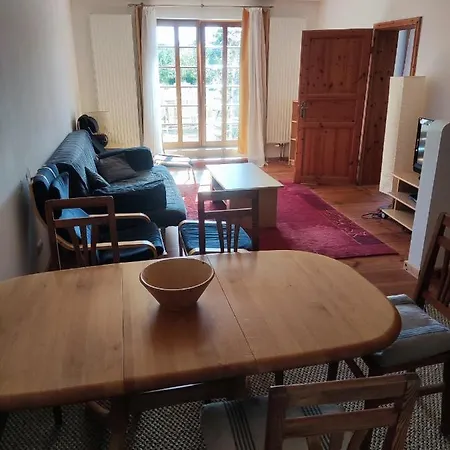 Apartment Five Oaks - Weisse